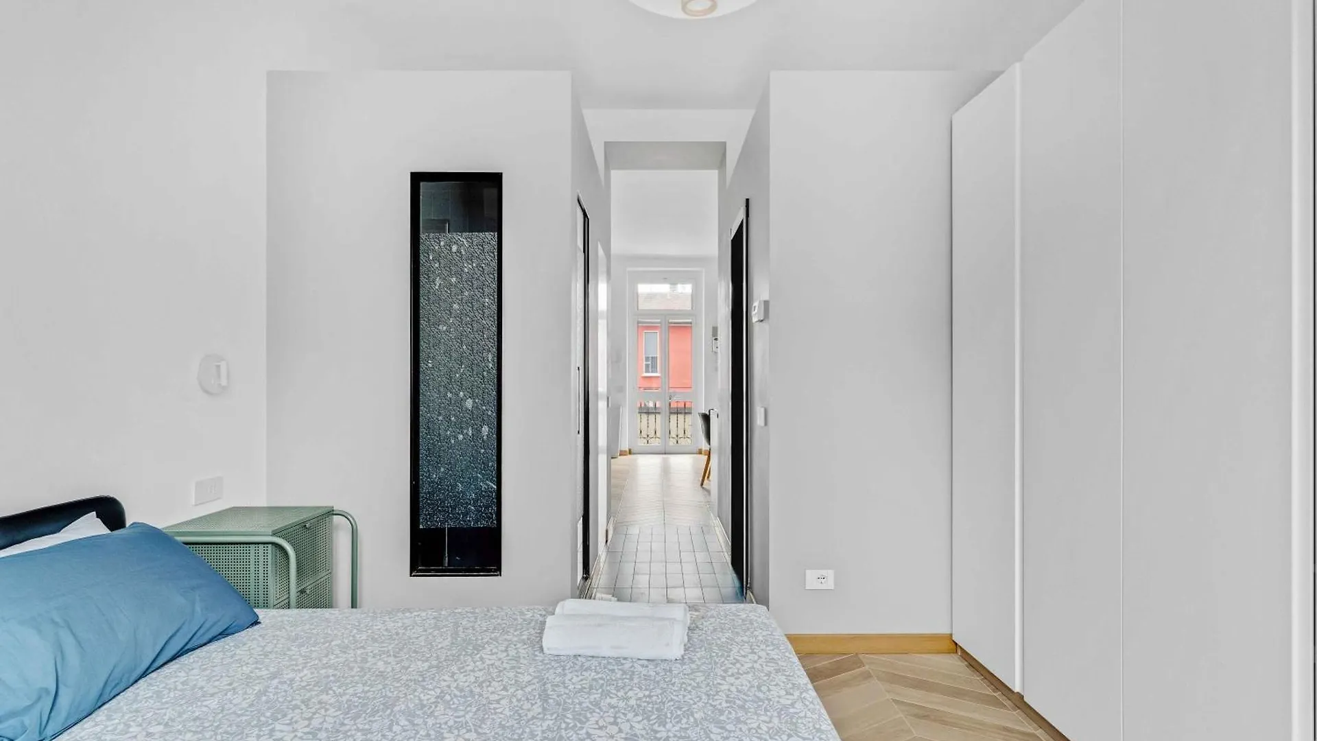 Ven54 -Loreto - Duomo- Modern - Central - Bright Milano 0*,  Italia