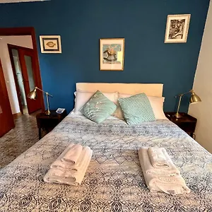 https://riorooms-la-valleta-riomaggiore-center.hotelitalianriviera.com