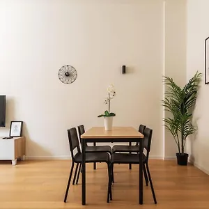 Appartamento Kaizen House - Bilocale De Angeli, Milano